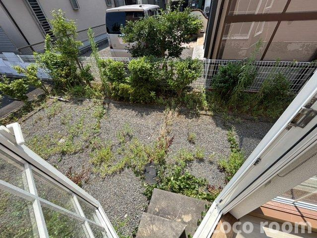 えのきだハイツ の庭