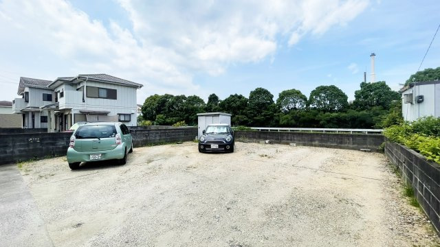 論田レインボーハイツの駐車場