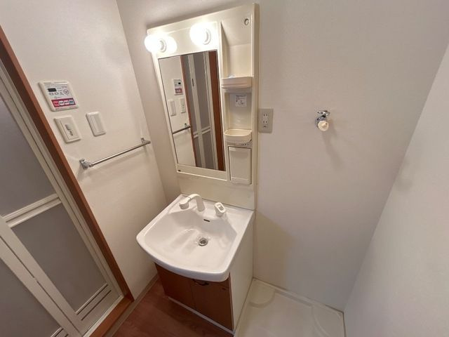 エスティールの洗面所