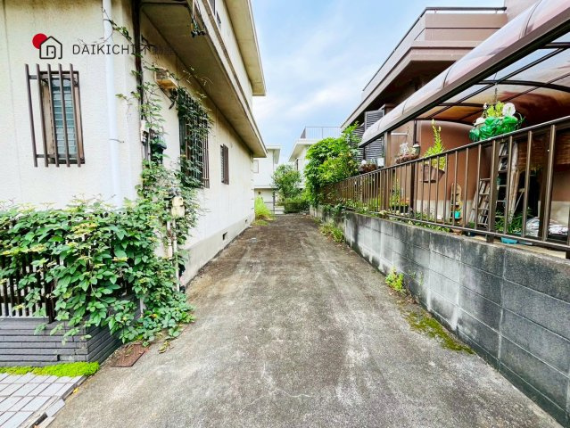 【駐車場】 | 鳩山町鳩ヶ丘2丁目　中古戸建