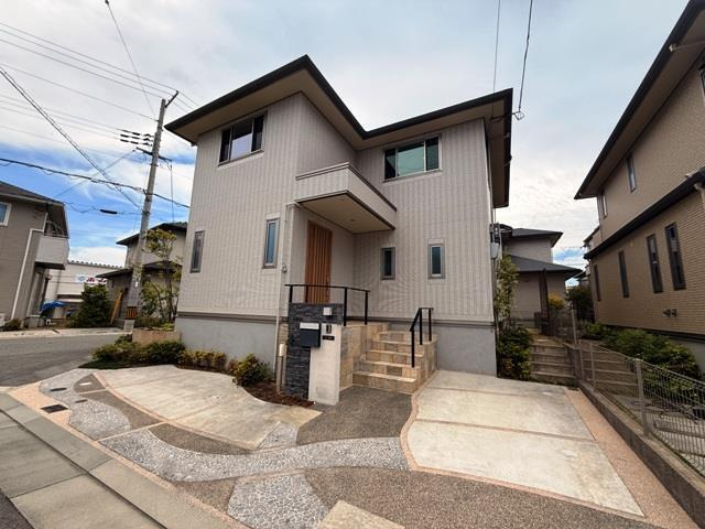 井吹台北町5丁目戸建の外観