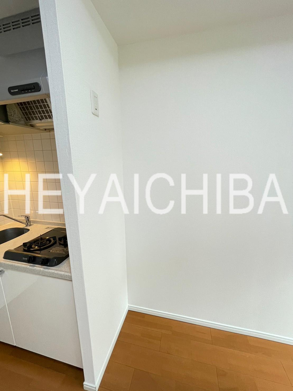 ガリシア錦糸町ステーションフロントのキッチン|冷蔵庫置場