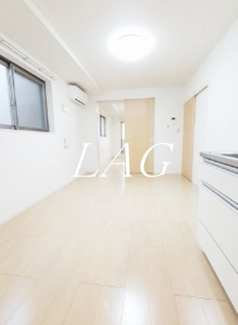 【居間・リビング】 | カーサ　アルドーレ | 洋室のお部屋です。