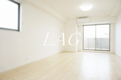 【居間・リビング】 | ラコルタ南浦和Ｓｔａ． | 洋室のお部屋です。