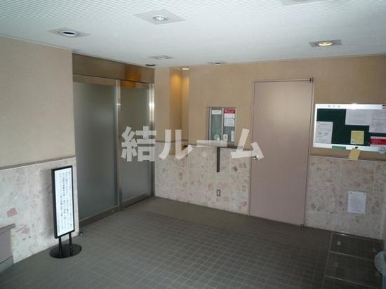 文京区関口１丁目の賃貸マンションのロビー