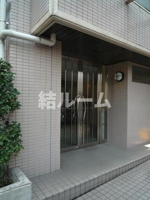 文京区関口１丁目の賃貸マンションのエントランス