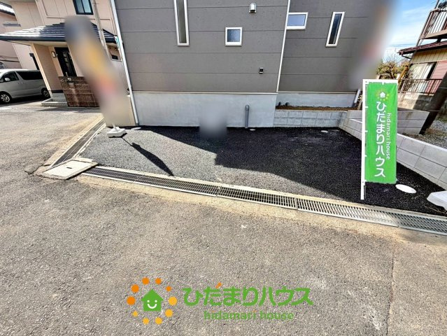 蓮田市緑町第4　新築一戸建て　クレイドルガーデンの駐車場