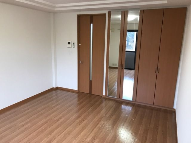 エスティールの寝室