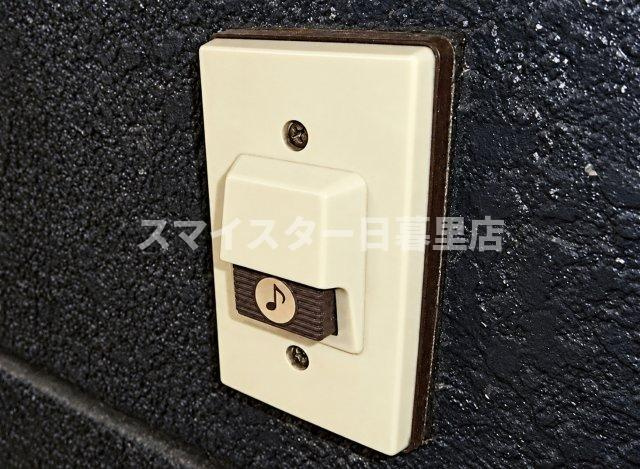江戸川区鹿骨２丁目のアパートのセキュリティ