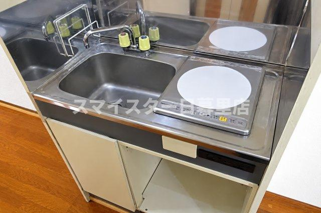 江戸川区鹿骨２丁目のアパートのキッチン
