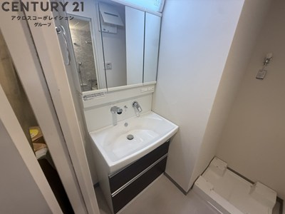 独立洗面化粧台付きでおすすめです！