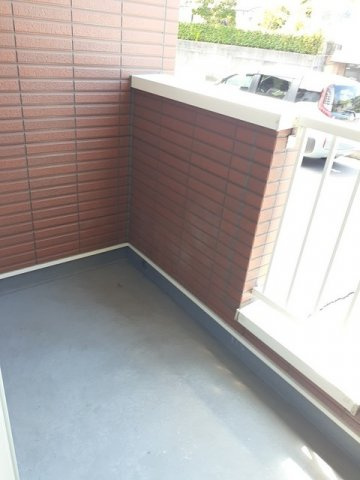 【バルコニー】