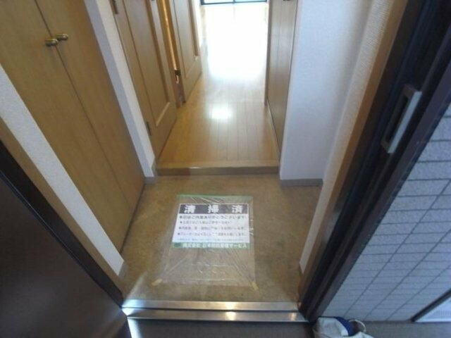 ロイヤルパレス大塚駅前の玄関