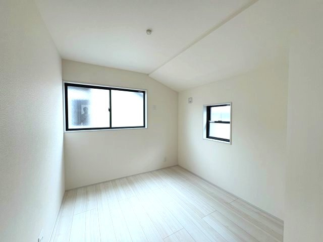 【仲介手数料半額】Livele Garden.S 川越中台　新築戸建全13棟の洋室|洋室5.3帖