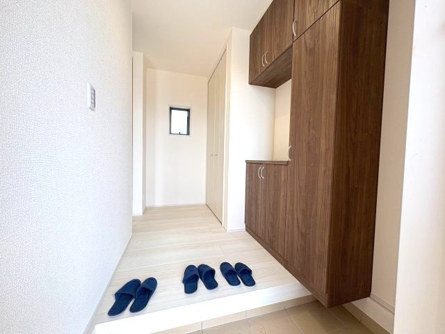 【仲介手数料半額】Livele Garden.S 川越中台　新築戸建全13棟の玄関|玄関スペース