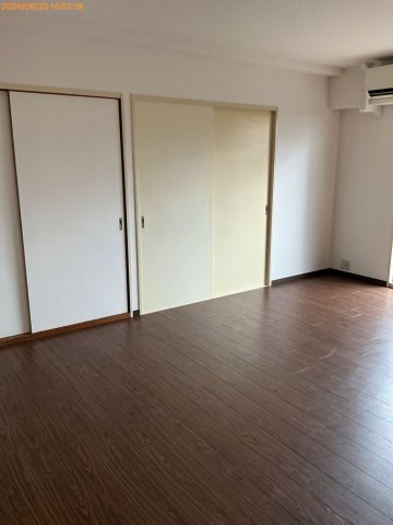 マイナミハイツⅡ　席田小学校区の居間・リビング|マイナミハイツⅡ