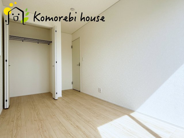 蓮田市緑町　第4　新築一戸建て　クレイドルガーデン　01の寝室|26.10.6