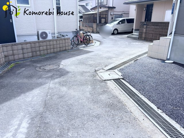蓮田市緑町　第4　新築一戸建て　クレイドルガーデン　01の前面道路含む現地写真|26.10.6