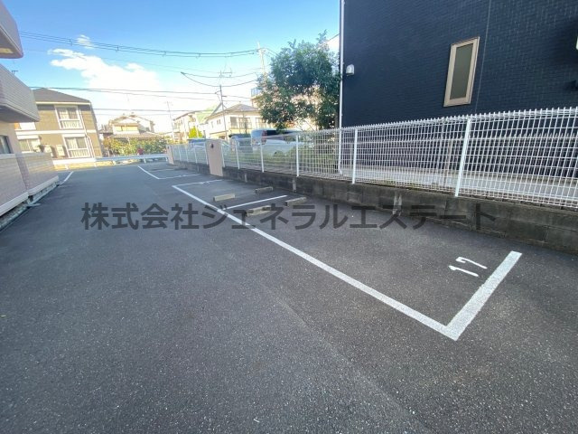 マンショングランメールの駐車場|駐車場完備です