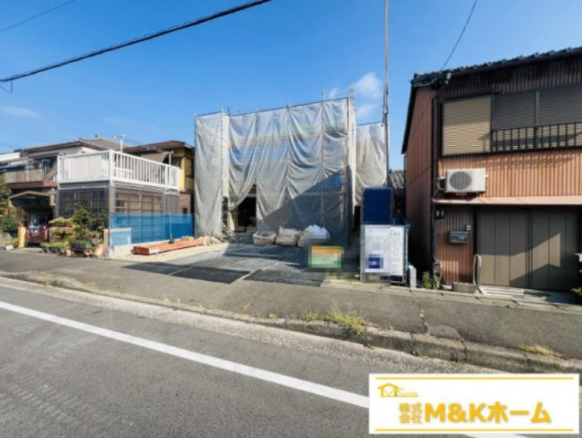 半田市東洋町2丁目　全1棟の外観|R8.7.15撮影　外壁サイディング貼り♪