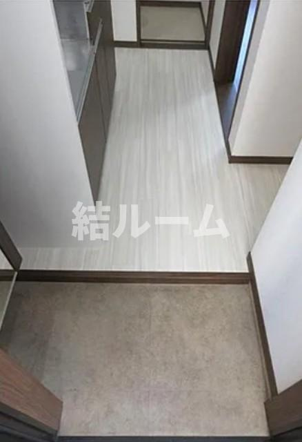練馬区豊玉上１丁目のアパートの玄関