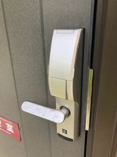 シャーメゾンＫの玄関