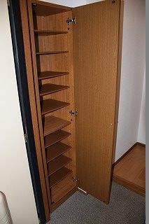 コーポ鏡の設備|シューズボックスです