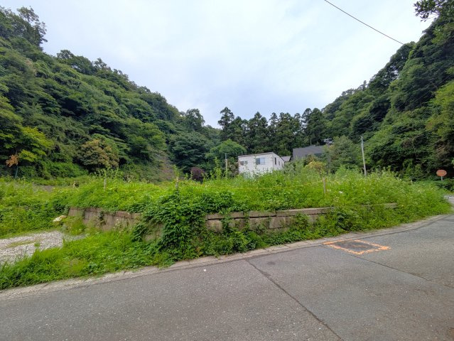 山々を臨む　分譲地　建築条件付き