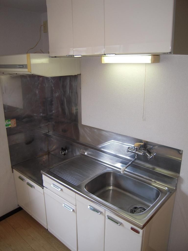 フレグランス南駿河台Bのキッチン