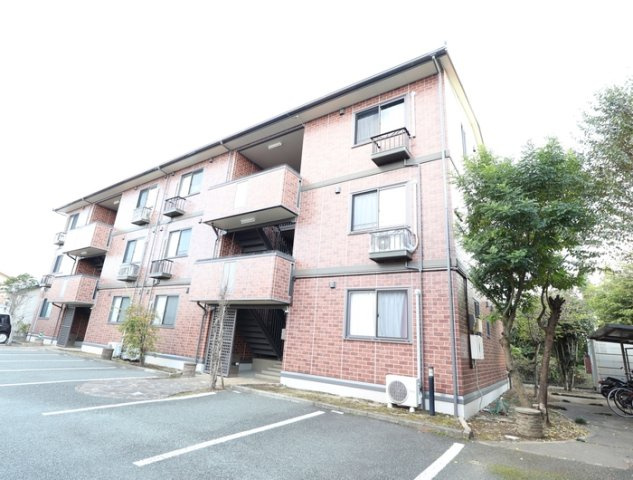 グリュックパラン　A棟