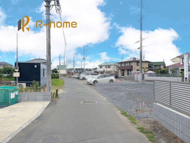 水戸市堀町第24　新築戸建て　1号棟の前面道路含む現地写真|周辺環境も併せて案内致します♪
閑静な住宅地で笑顔あふれる新生活！
ぜひ現地へお越しください♪