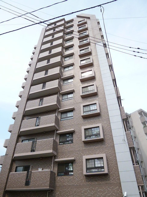 トーカンマンション六本松　１００３号室の外観
