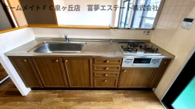 【キッチン】 | フローラ南館 | ※イメージ　同物件別号室の写真