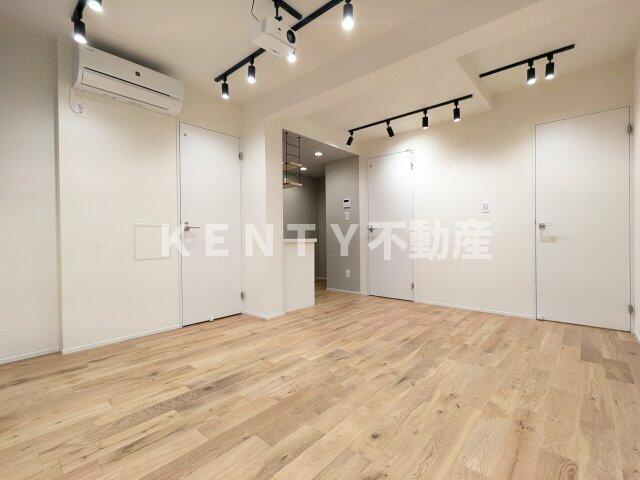 【居間・リビング】 | アピチェ戸越銀座 | ゆったり過ごせる居間です