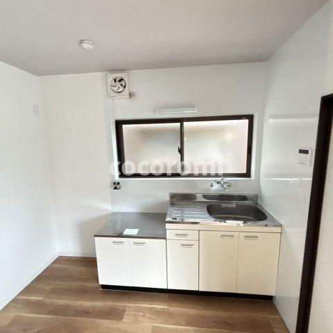 寝屋川市豊里町貸家のキッチン