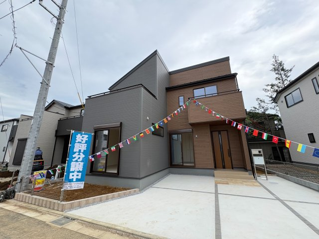 【仲介手数料半額】Livele Garden.S 川越中台　新築戸建全13棟の前面道路含む現地写真