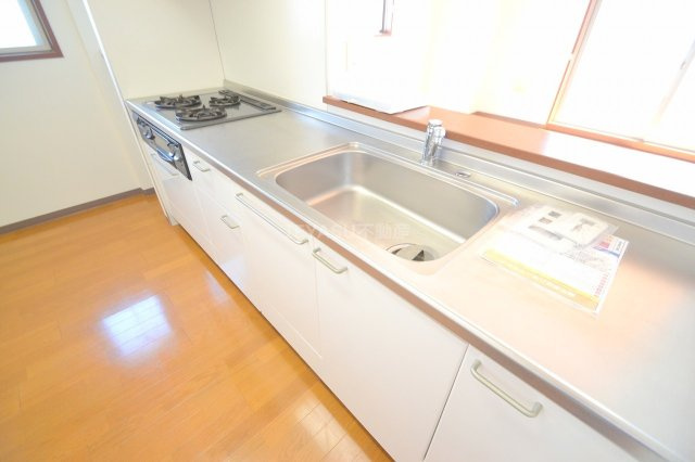 シャルマン庚午北のキッチン