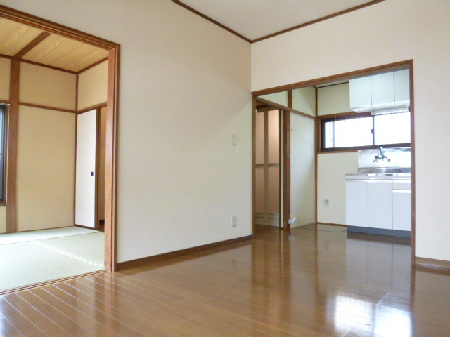Ｄａｉｍｏｔｏ壱番館　Ａ棟の居間・リビング