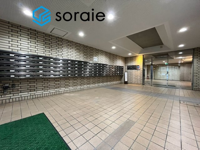 ハイツ狭山　中古マンション　7階のエントランス|8/22撮影