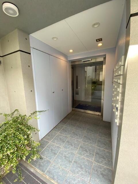 マコラパレ世田谷の外観