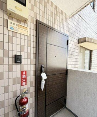 レジデンシャル春日部ウィステリアの玄関|玄関です