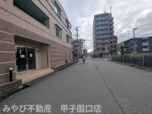 ネオグレースのエントランス