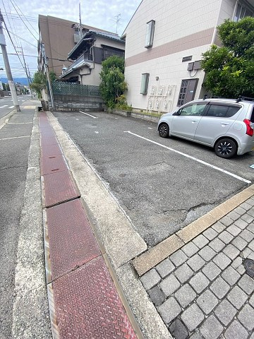 ベルコモン甲子園の駐車場