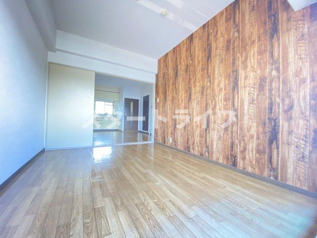 大阪市淀川区十三東４丁目の賃貸マンションの設備