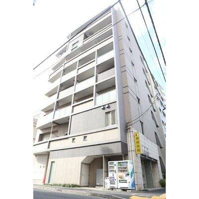 【外観】 | ロイヤルプレイス西荻窪 | 鉄筋コンクリート造のがっちりとした建物。