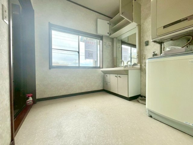 鯖江市上鯖江1丁目　中古住宅♪