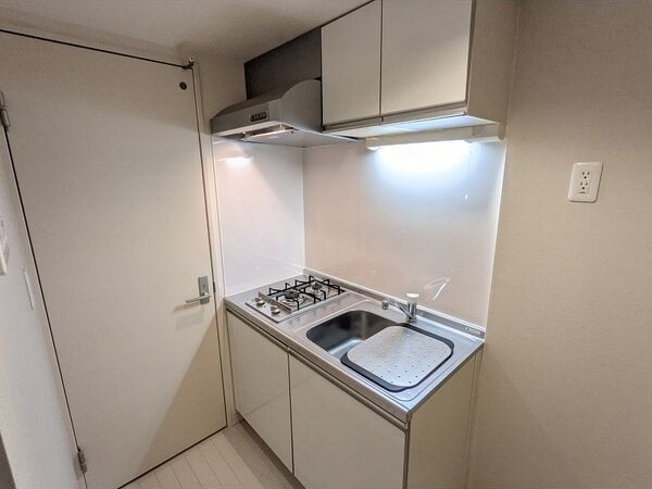 CASA名駅西のキッチン