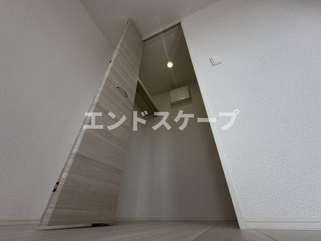 コンドミーニョ ジャルディーニの収納|高崎、前橋のお部屋探しはエンドスケープまで！お客様の理想お聞かせ下さい♪