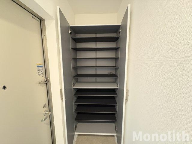 ジーメゾン岸和田フローレの収納