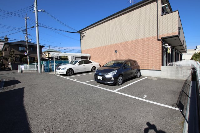 【駐車場】 | ラフィーネマック